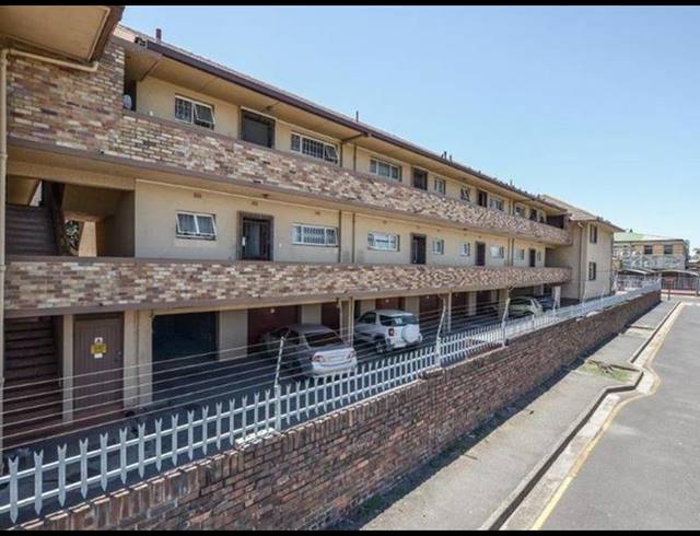 2 BEDROOM APARTMENT FOR SALE IN GLENLILY